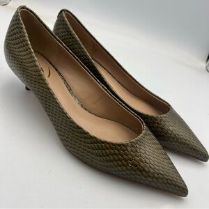 Sam Edelman Franci Kitten Heel Pumps Leather Olive Branch Color. Women’s Size 8